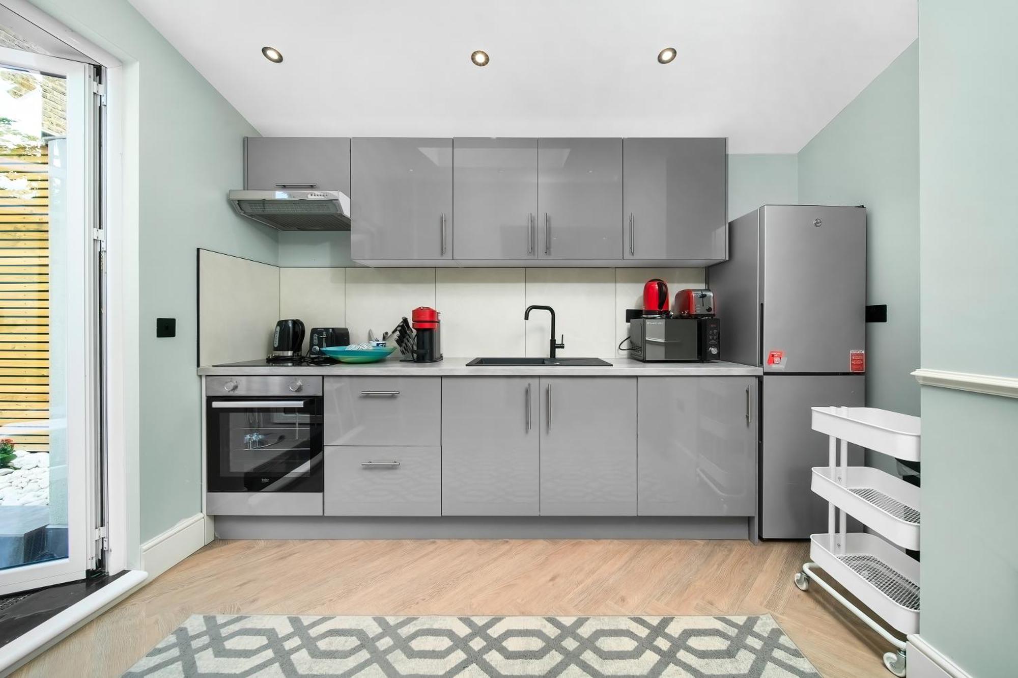Nine Elms Modern Studio Apartments Лондон Экстерьер фото
